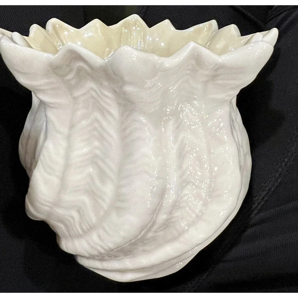 Vintage Belleek Neptune Twisted Swirl Sea Shell Seashell Vase‎ Light Yellow 4